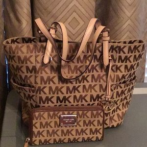 Michael Kors purse with matching wallet